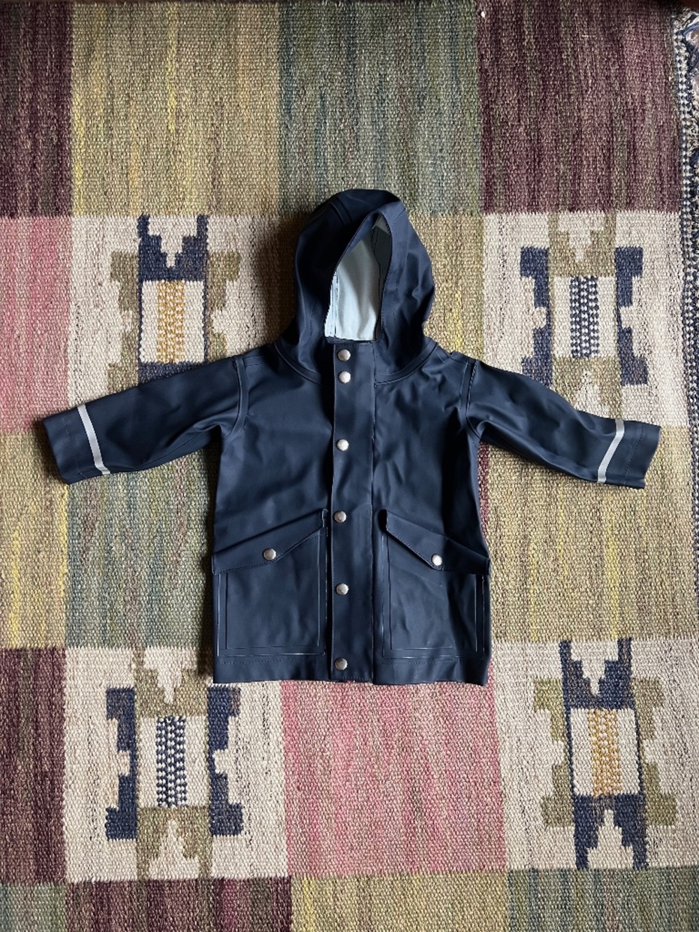 Hanna Andersson navy blue hooded rain jacket 80cm / 2 yrs